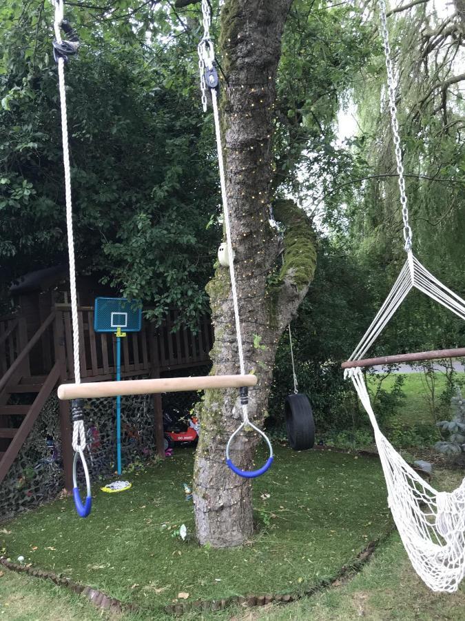Old Thatch Bambers Green Takeley المظهر الخارجي الصورة